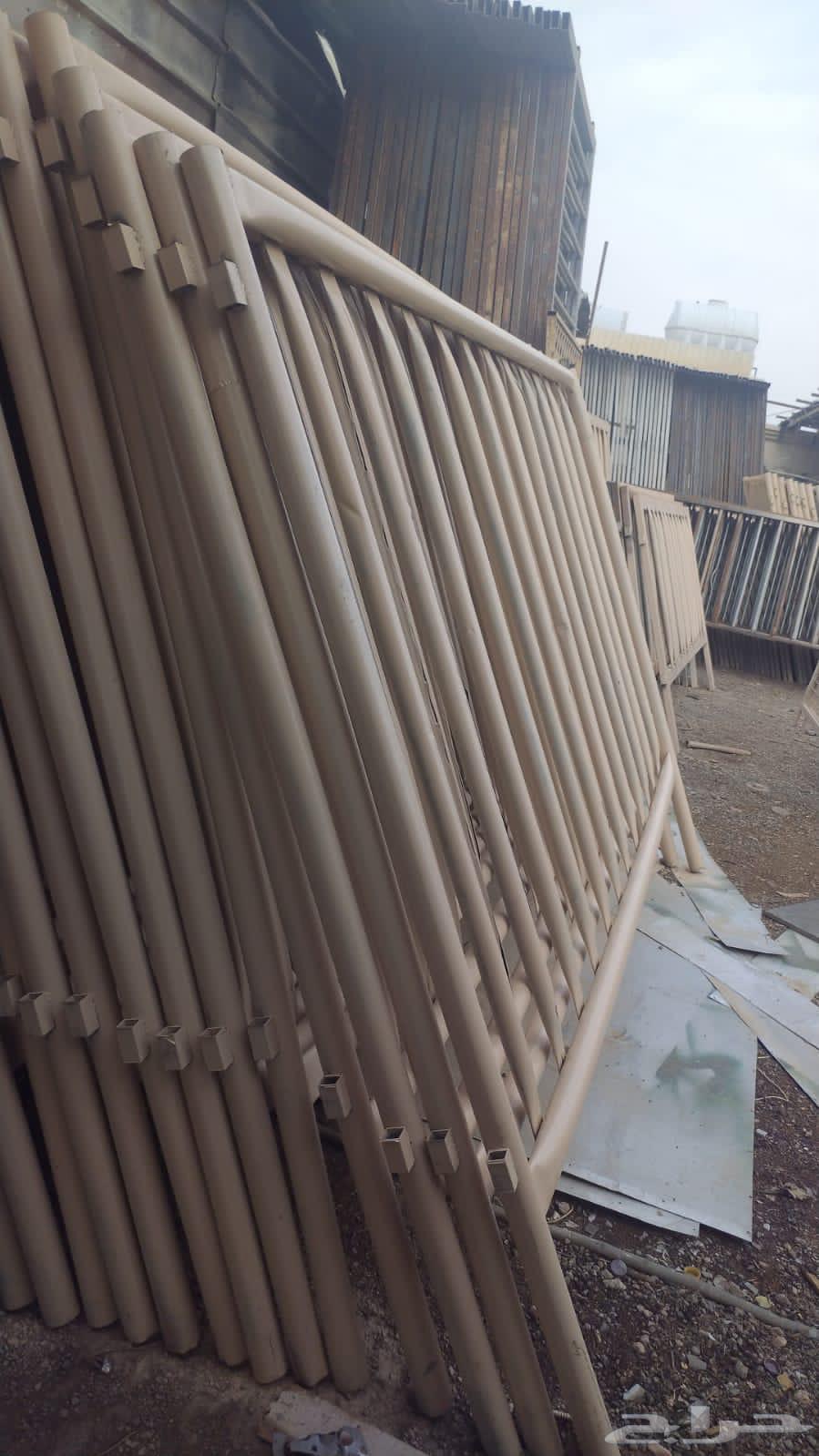 للبيع تيوبات حديد جديد ومستخدم حي الرمال64618090587138113