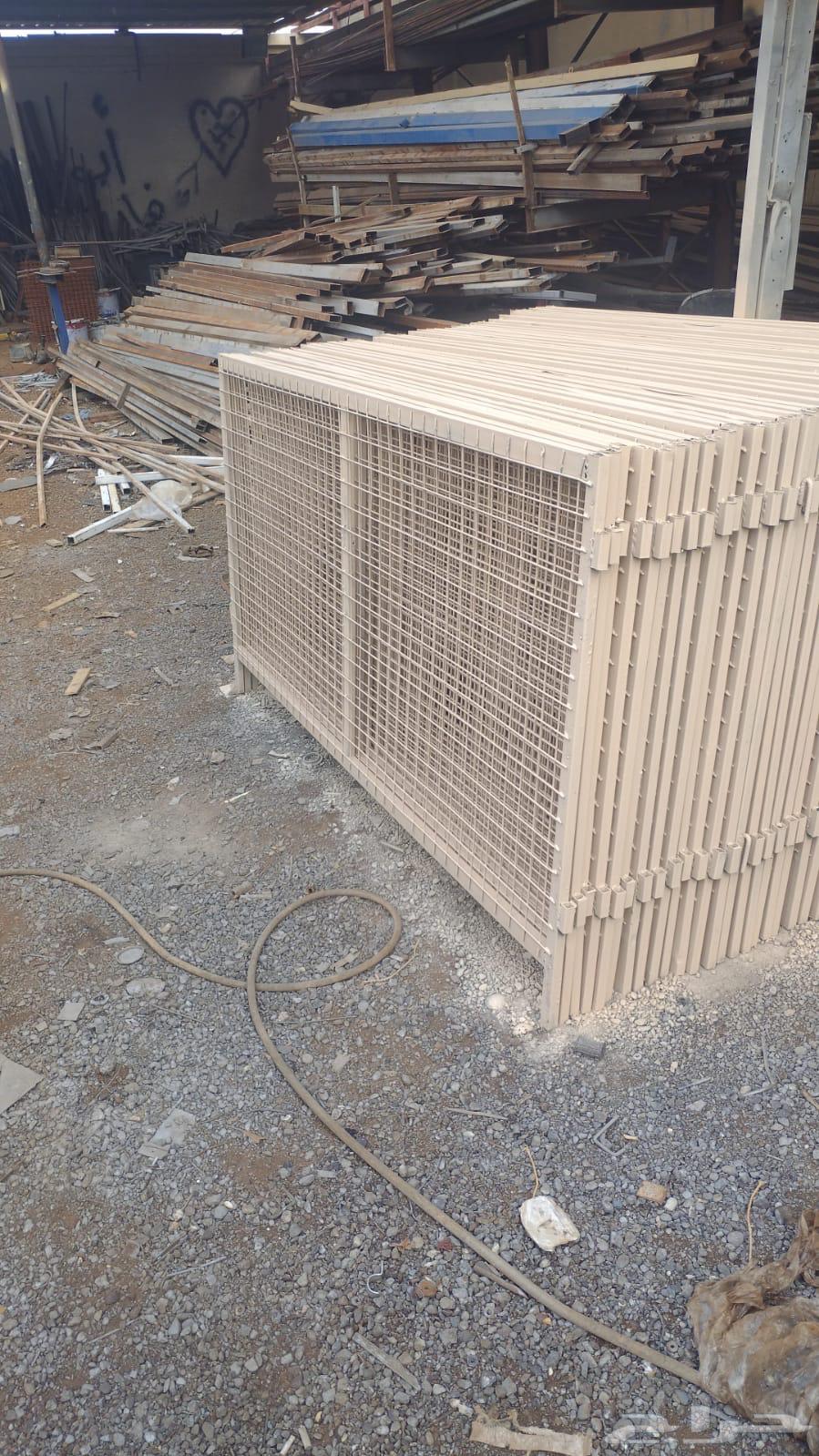 للبيع تيوبات حديد جديد ومستخدم حي الرمال64618090587138111