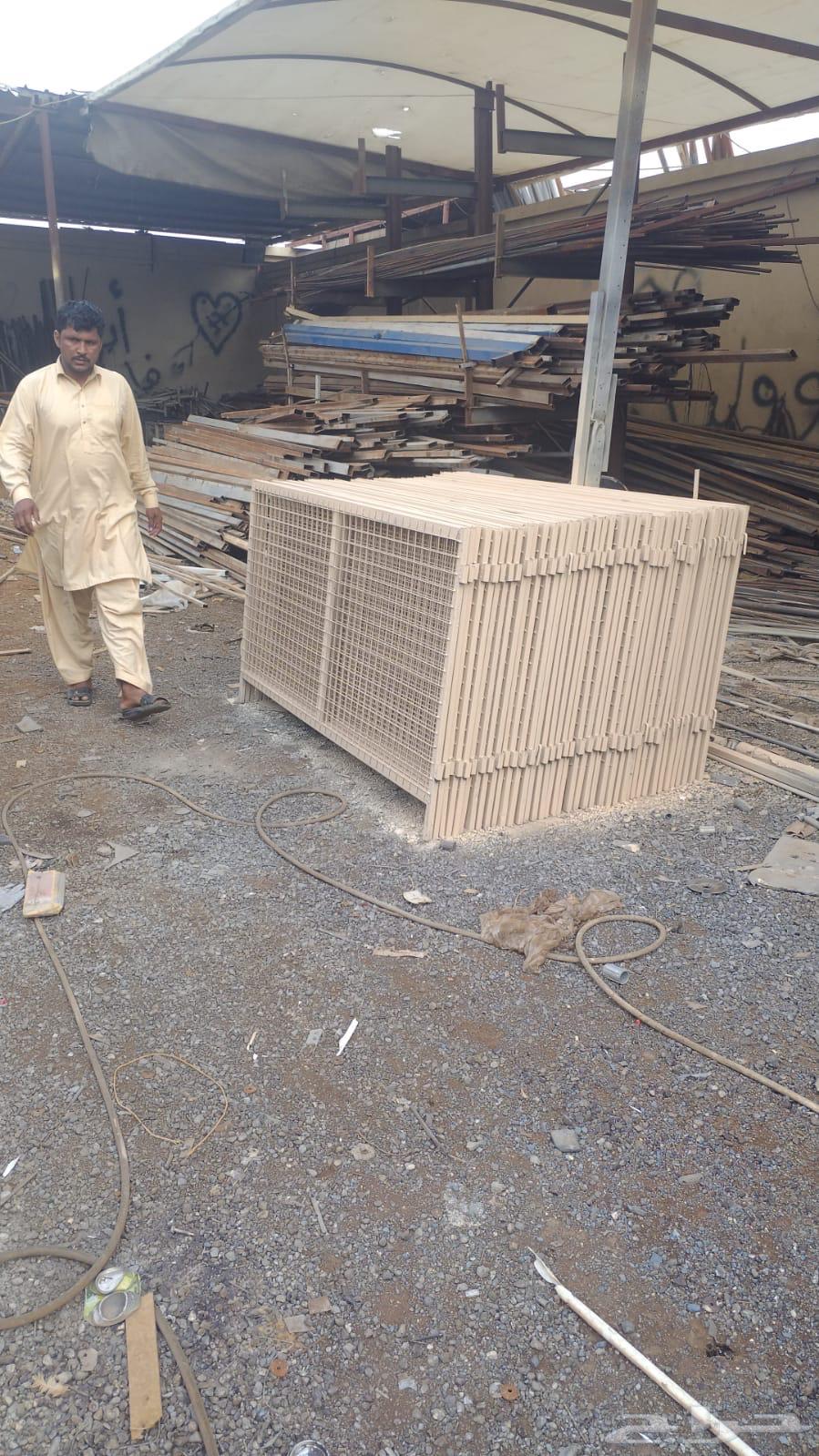 للبيع تيوبات حديد جديد ومستخدم حي الرمال64618090587138110