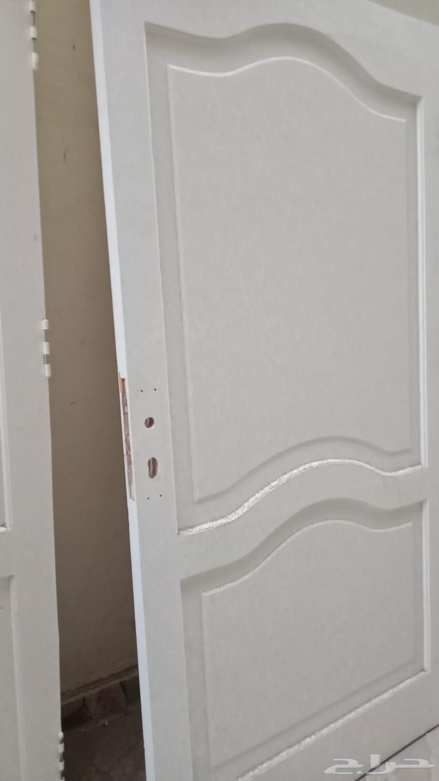 أبواب خشب مستعمله للبيع في جدة حالة ممتاز جدا ( لم تستعمل )64624046156291113