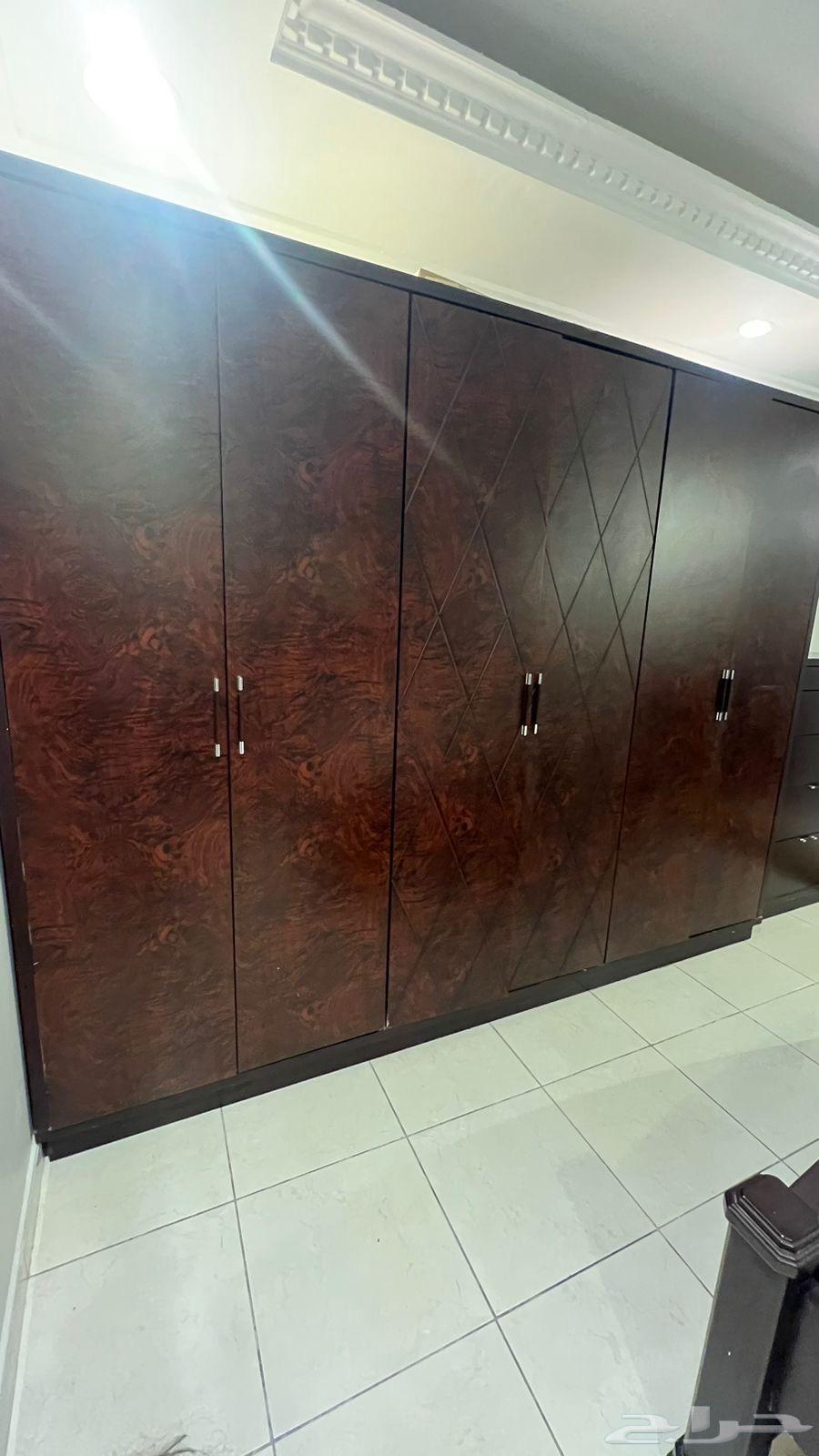 غرفة نوم نظيفة كامله للبيع64621755004802110