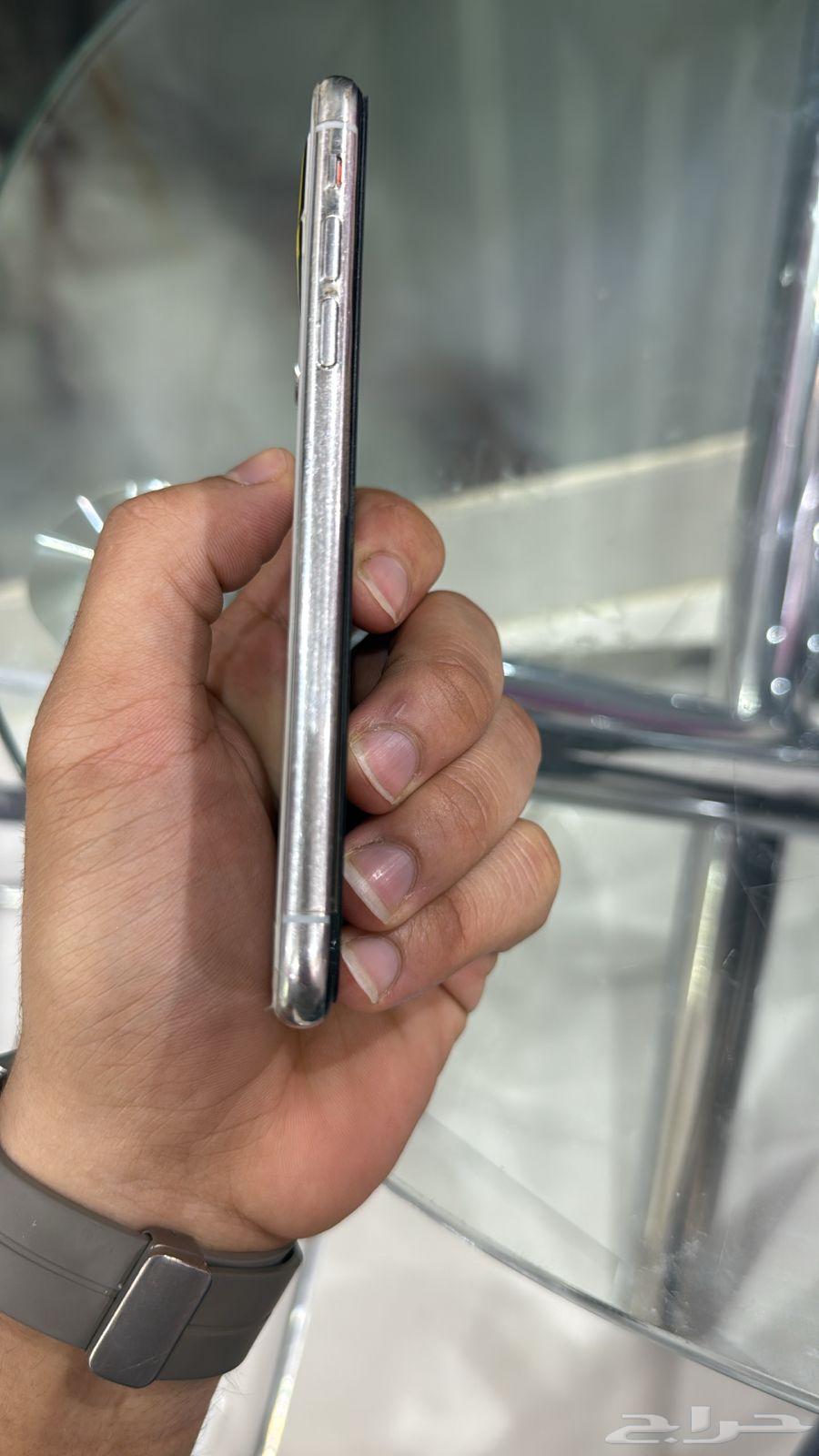 ايفون X نظيف جدا بيع مستعجل جدااا64620967694465113