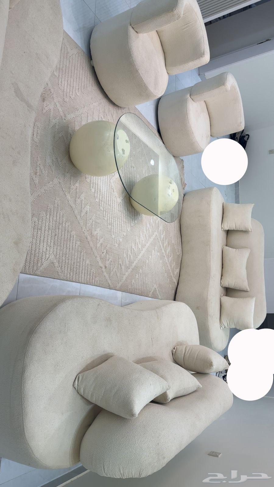 كنب و طاوله للبيع64619505231362110