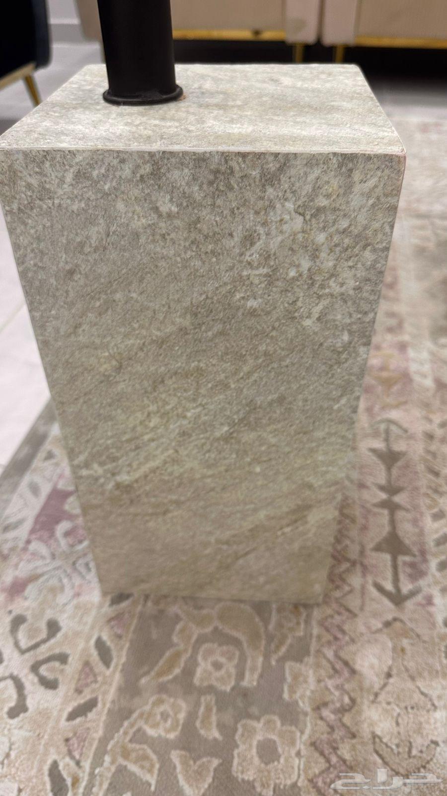 Marble Tables Price on Negotiation64624732323459111
