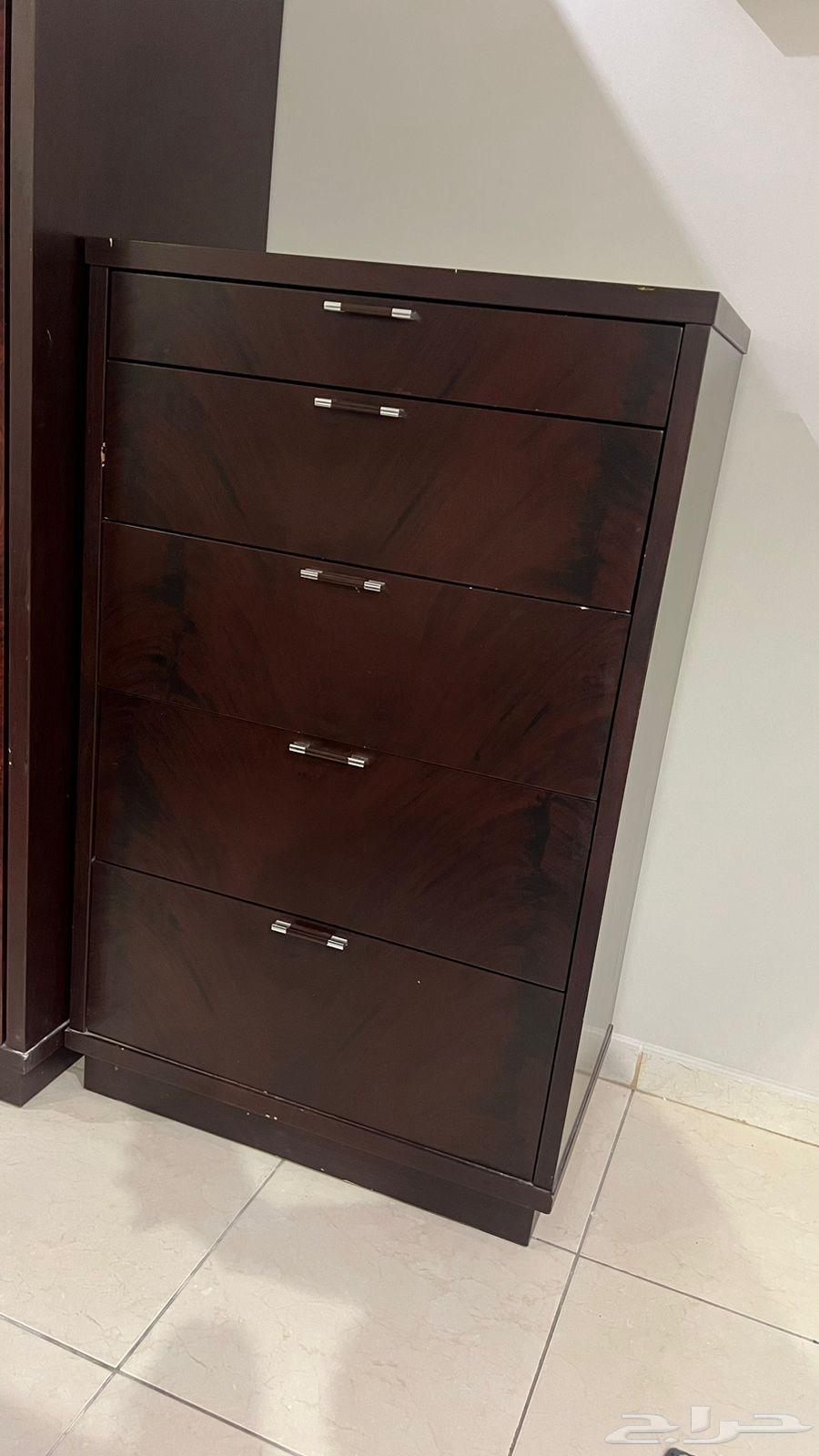 غرفة نوم نظيفة كامله للبيع64621755004802114