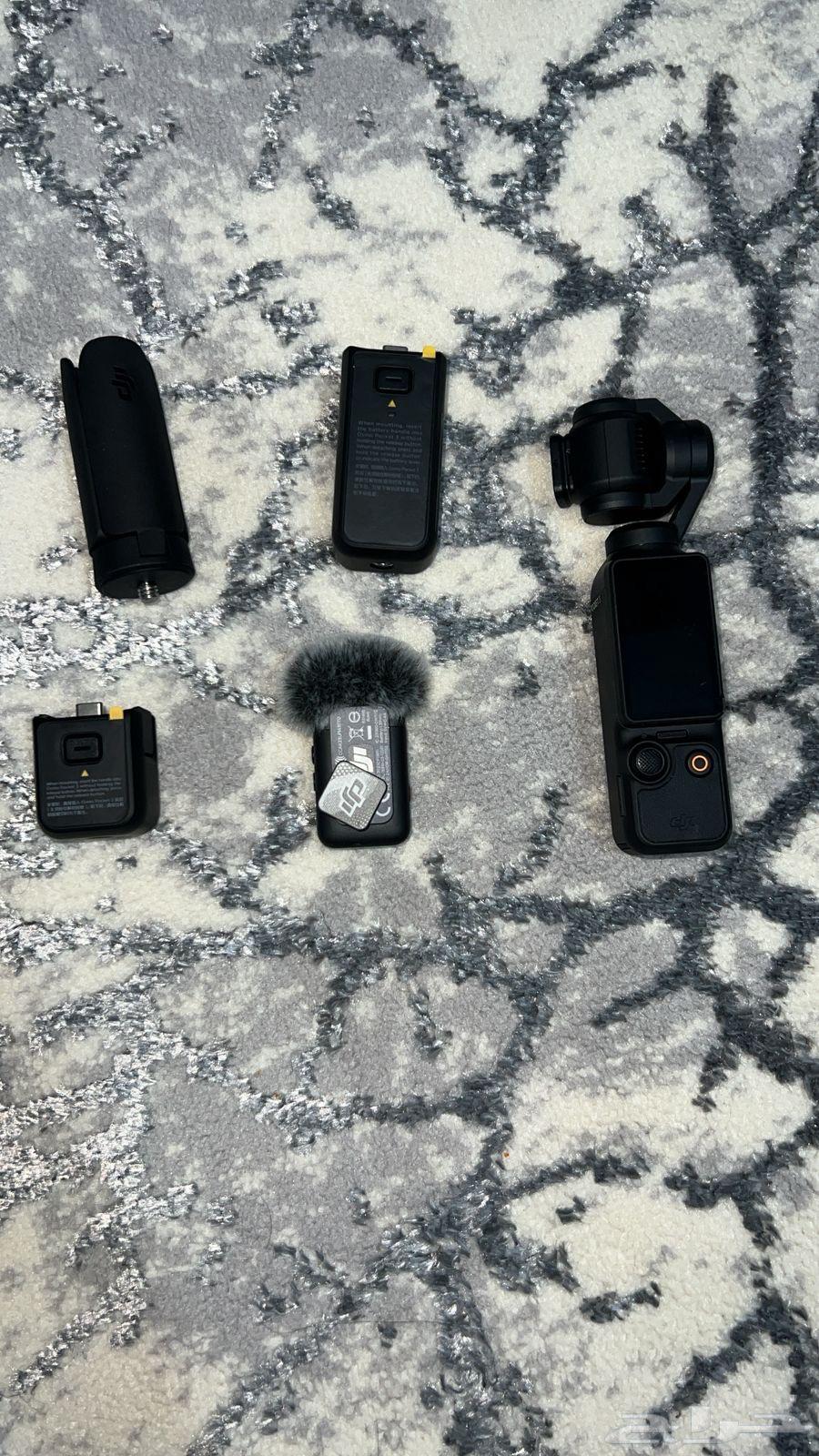 Camera64617650959105112