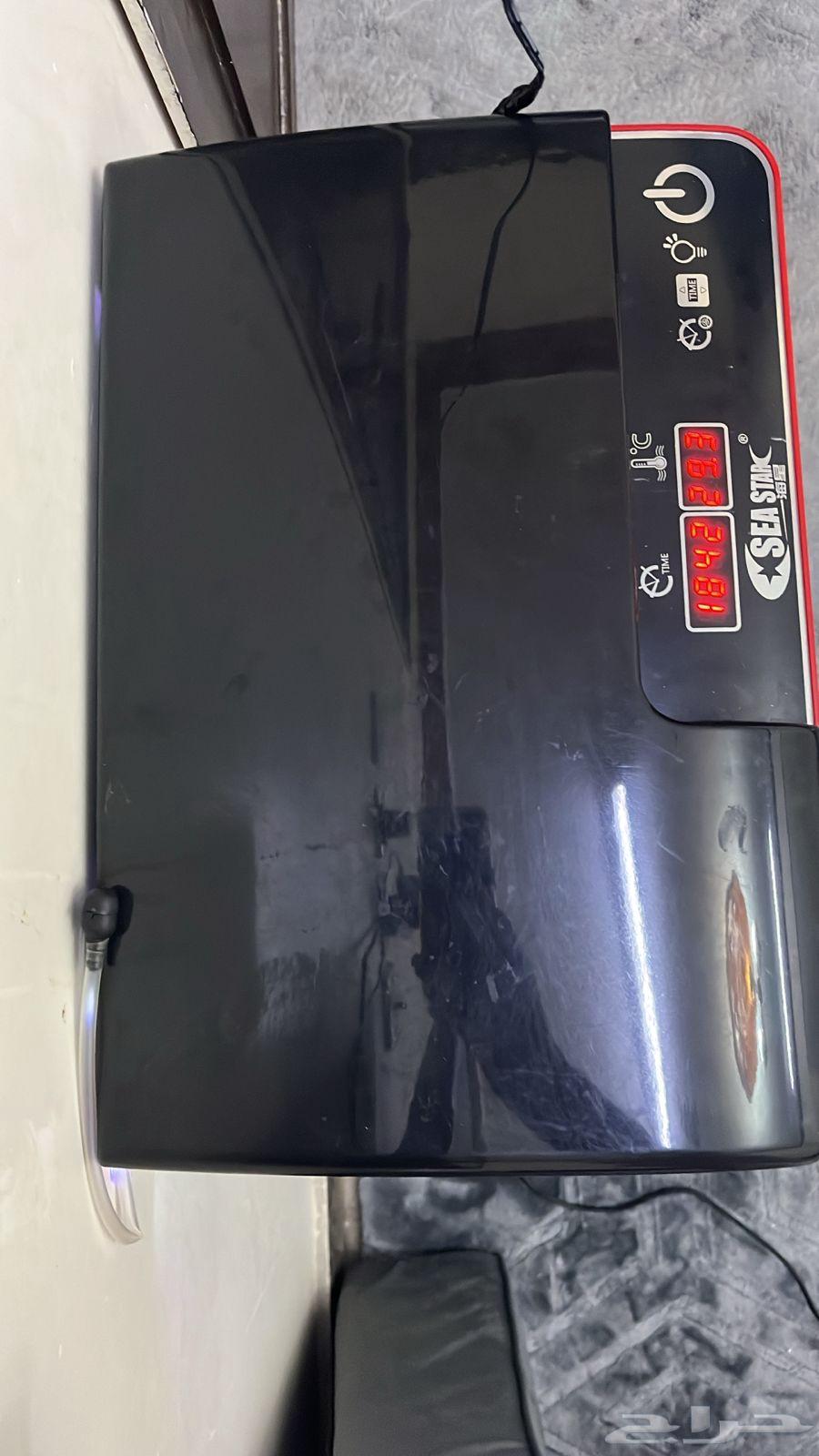 للبيع حوض سمك مع 3 سمكات64618264768257113