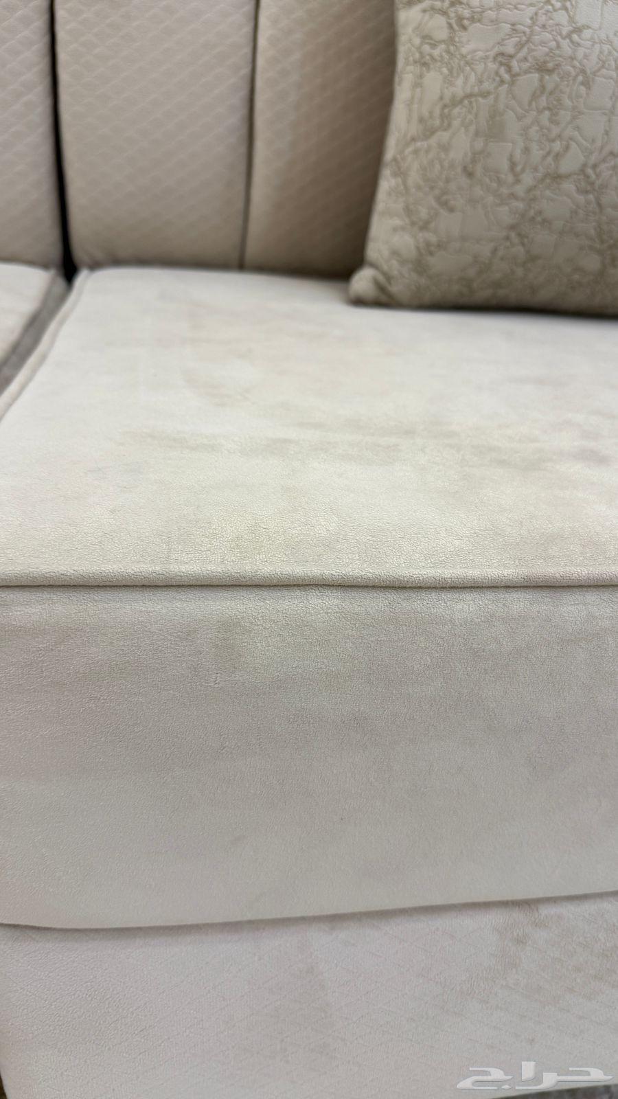 كنب للبيع مقاس 4 في 564623036190339112