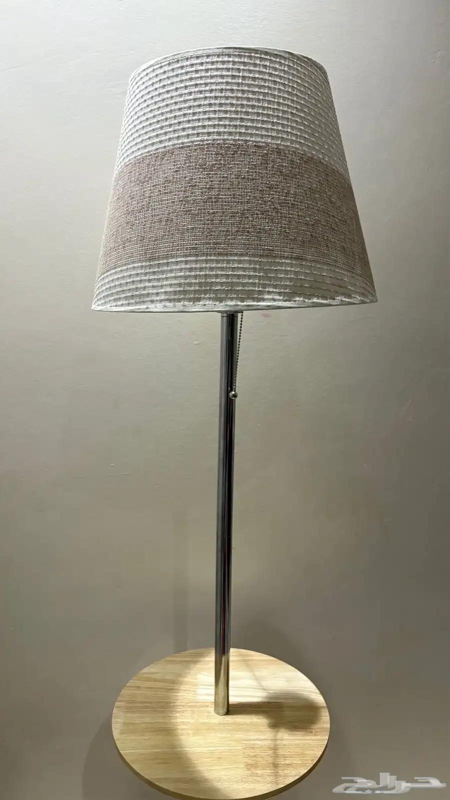 طاوله ومرايا ومغسله واضاءه64622525489538111