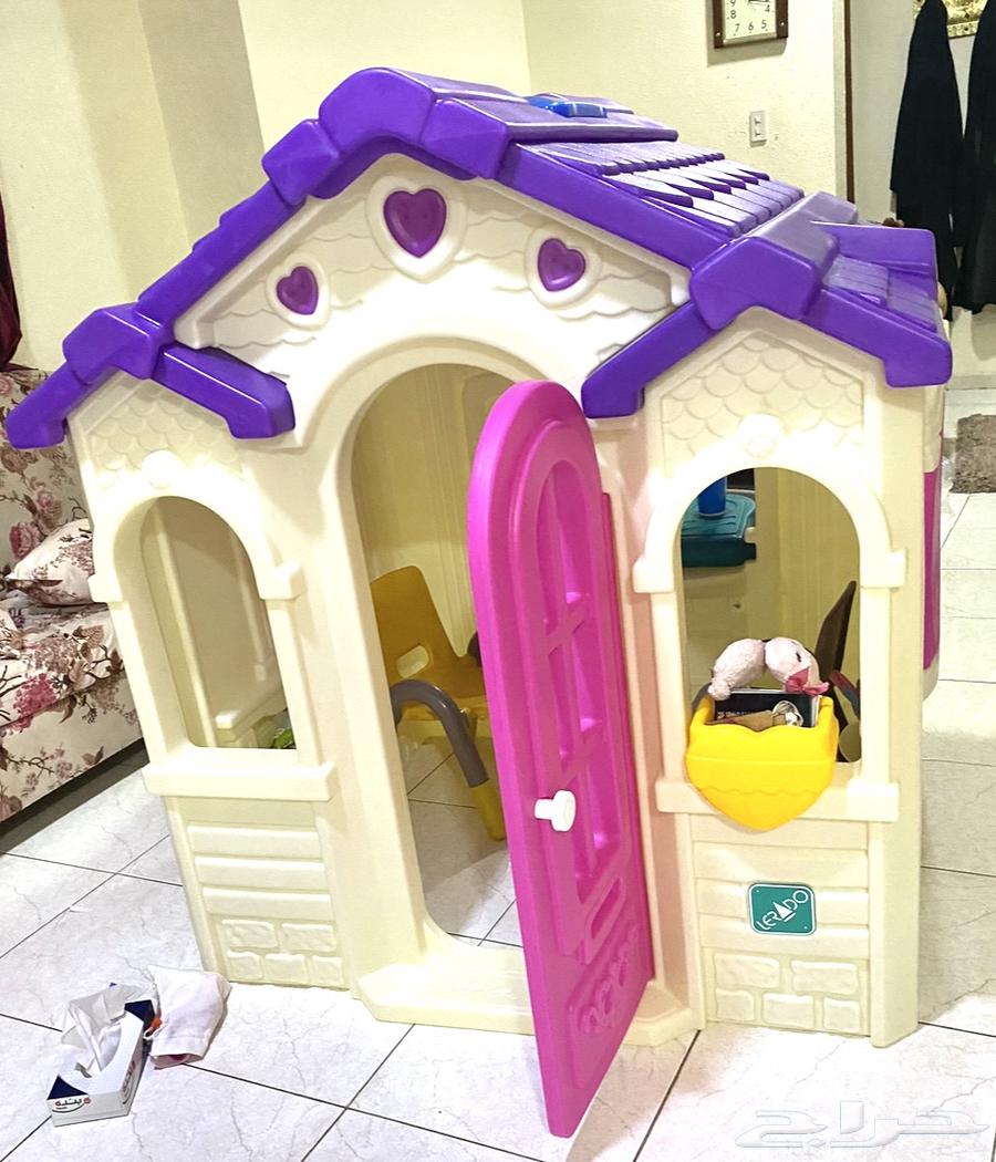 بيت العاب واسع لاعمار مختلفه بحاله ممتازه64617150558977112