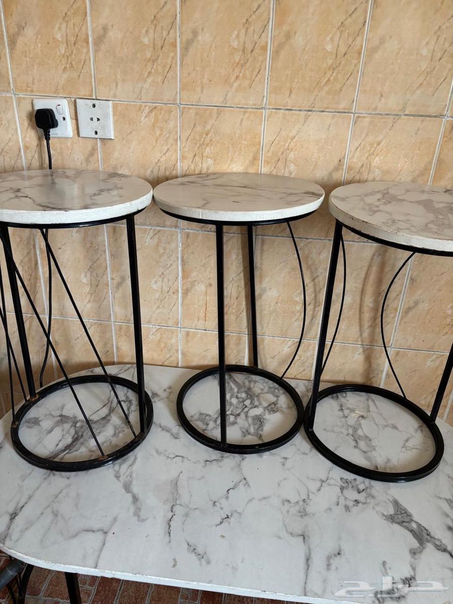 طاوله ومرايا ومغسله واضاءه64622525489538110