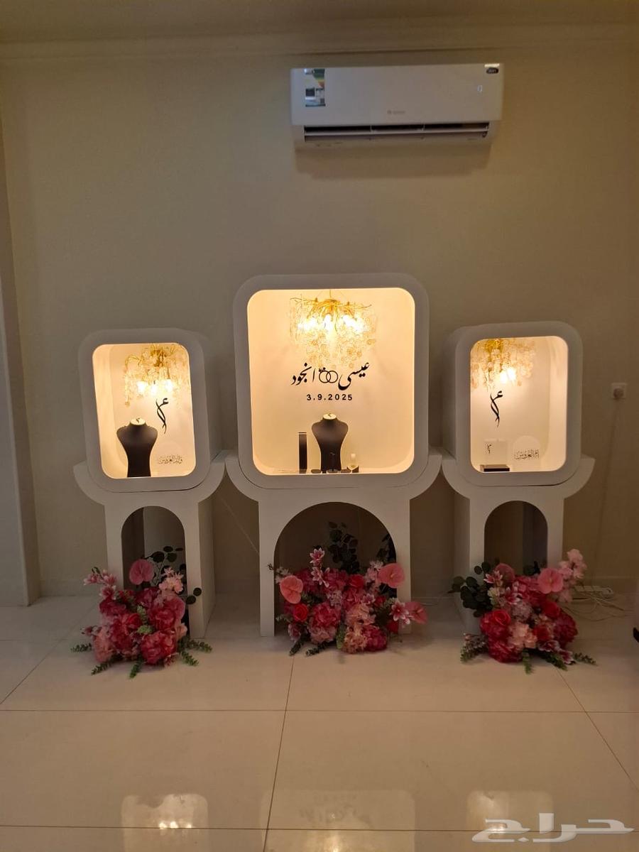 فرعين محلات ورد مواقع مميزه مشروع جاهز من كل شي متوفر64618227230338111