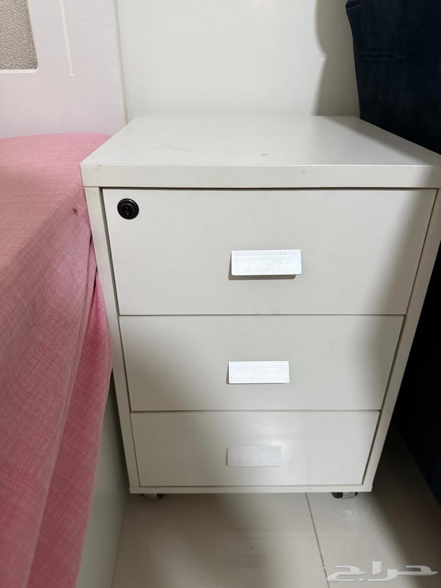 للبيع مكتبة كاملة شبه جديدة64622339353731113