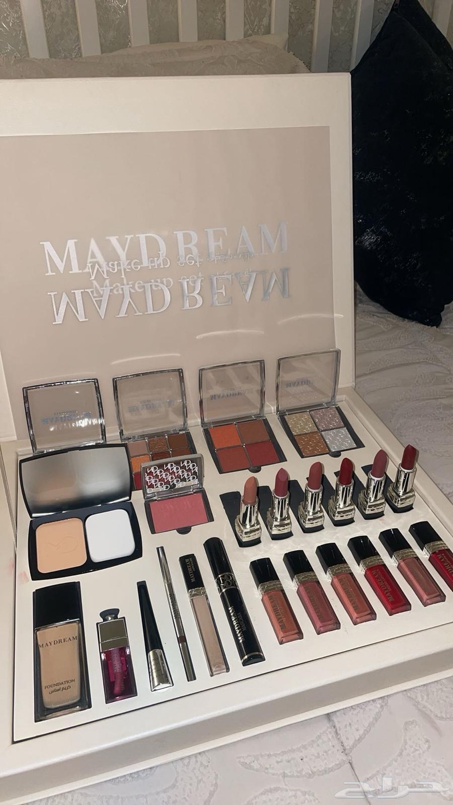 ميك اب64634406422785111