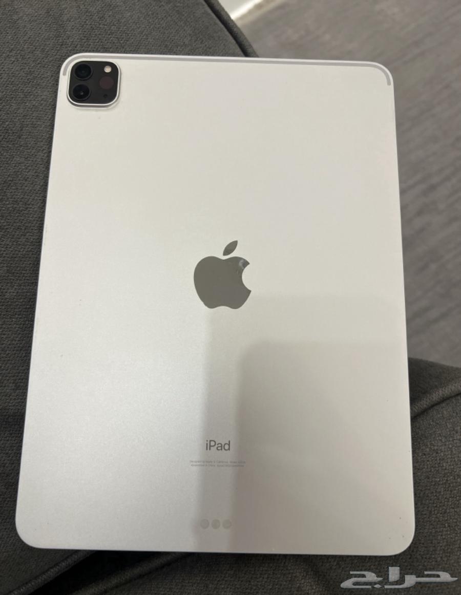 بيع قريب قابل للتفاوض ايباد برو 11 انش الجيل الثاني 128 قيقا64583597411075114