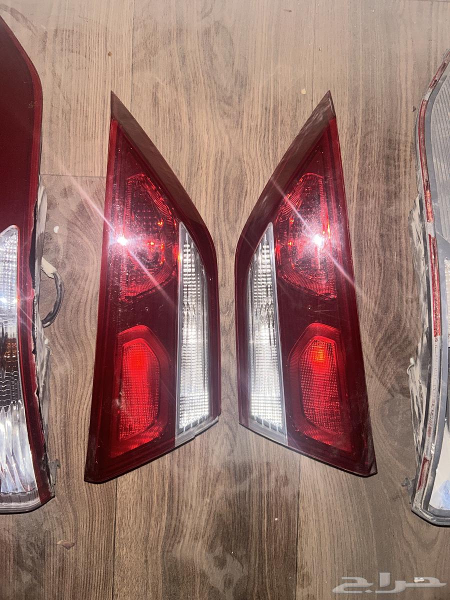 Original 2018 Hyundai Elantra Rear Bumpers, Agency-Brand New and Clean64836521828866112