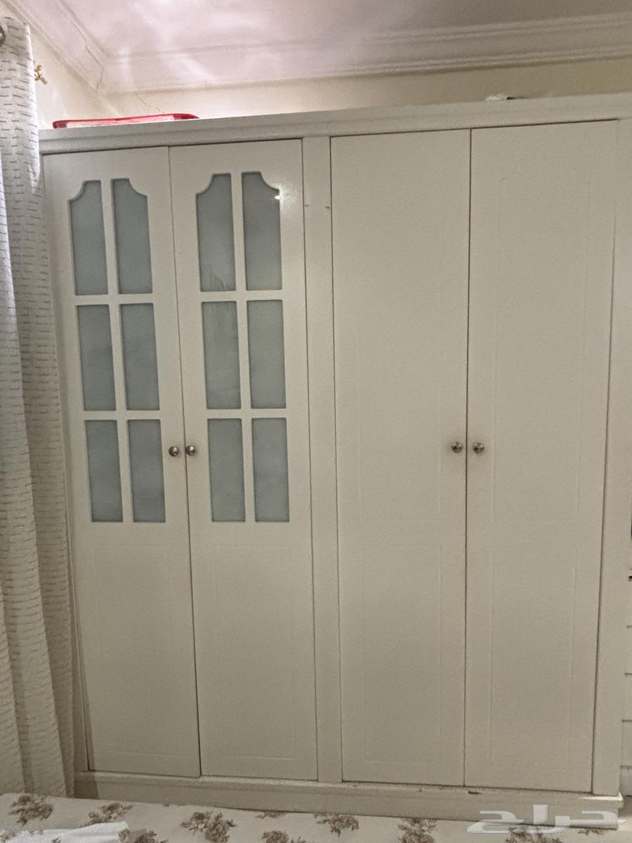 للبيع دولاب في جدة64613545273985110