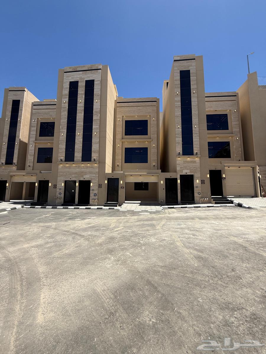 For sale: upper apartments with VIP finishing in Abha Al-Mahallah, opposite the Broadcasting Building64148027715202110