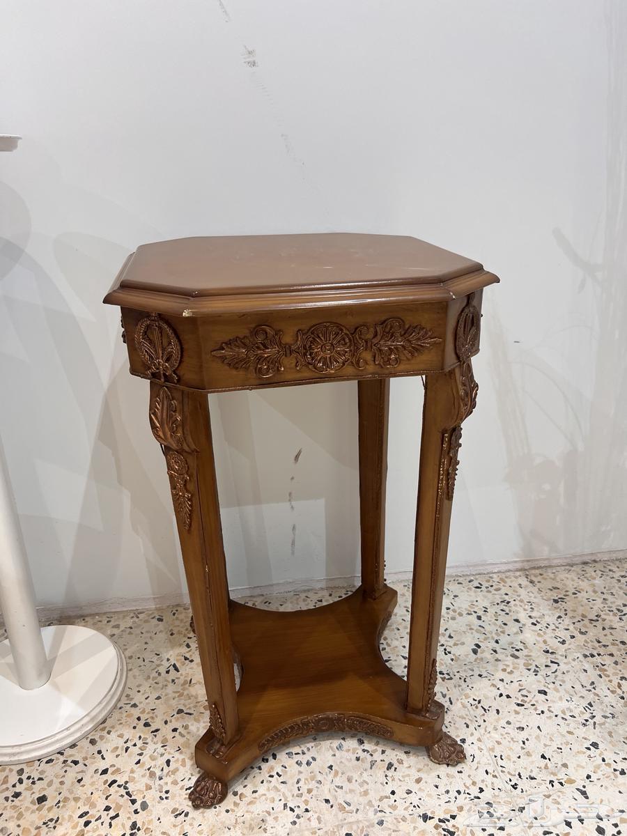 انتيك قديم للبيع ابجورات واخرى64628060649730113