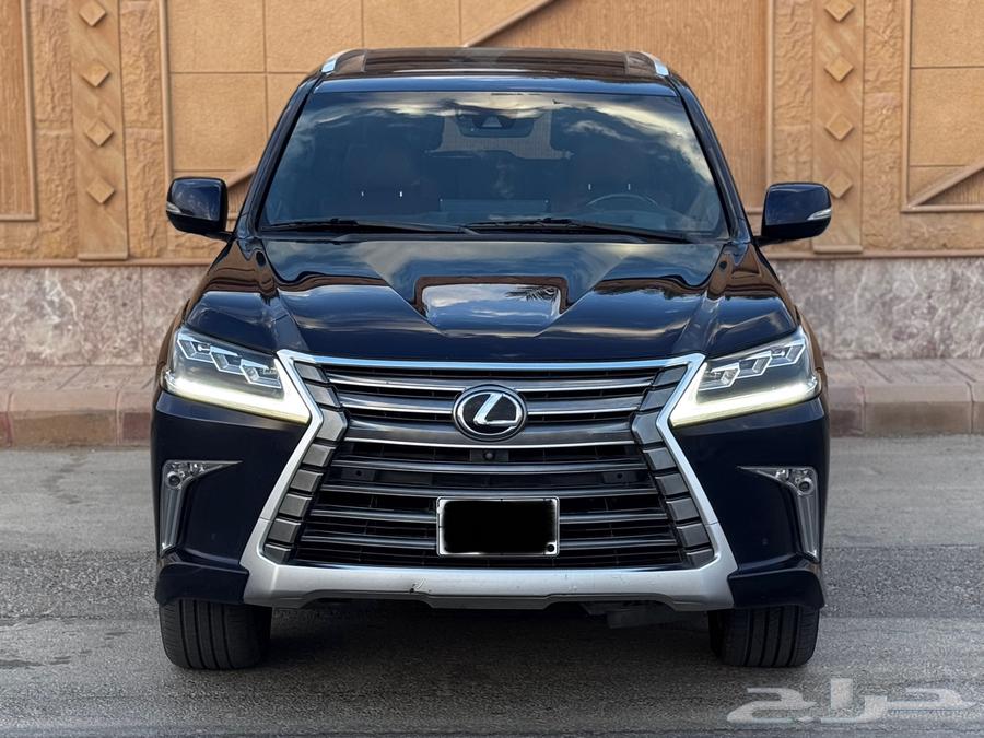 2016 Lexus LX570 Fully Loaded64835459615234111