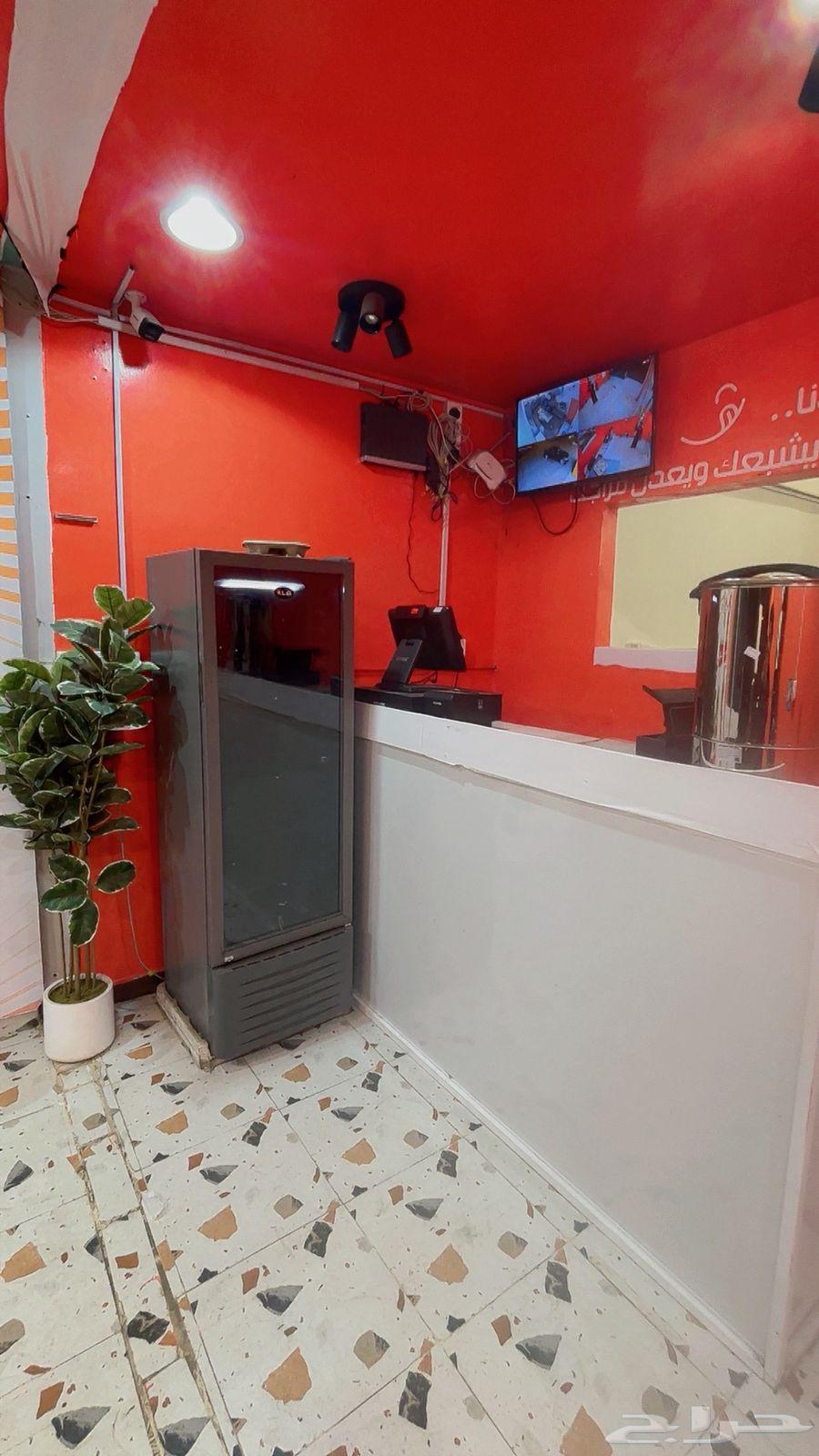 مطعم جاهز للتقبيل64148027671555114