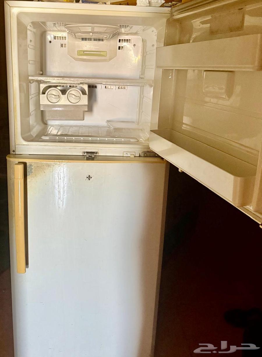 Samsung refrigerator for sale nothing wrong with it64597936220929112