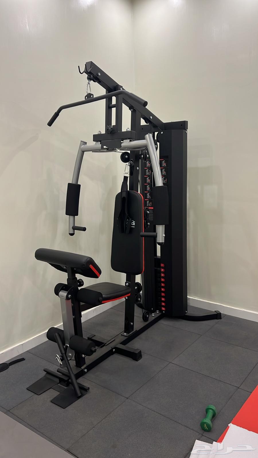 Complete club for sale (selling all pieces together, no separation)64506396716931113