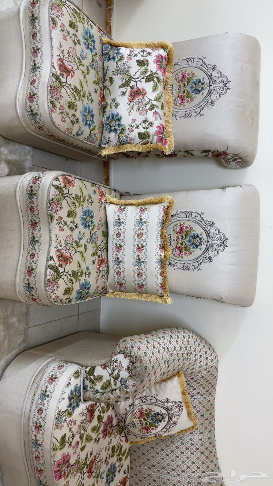 كنب مجلس نساء للبيع64637713795075113