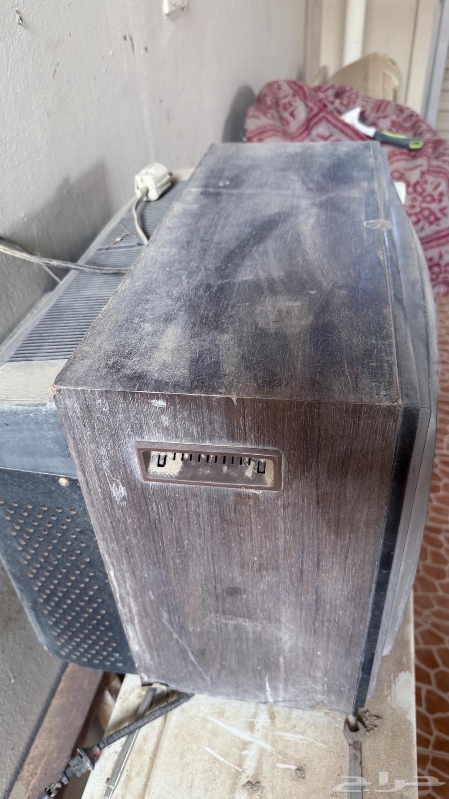 تلفزيون قديم تراثي64638583050882113