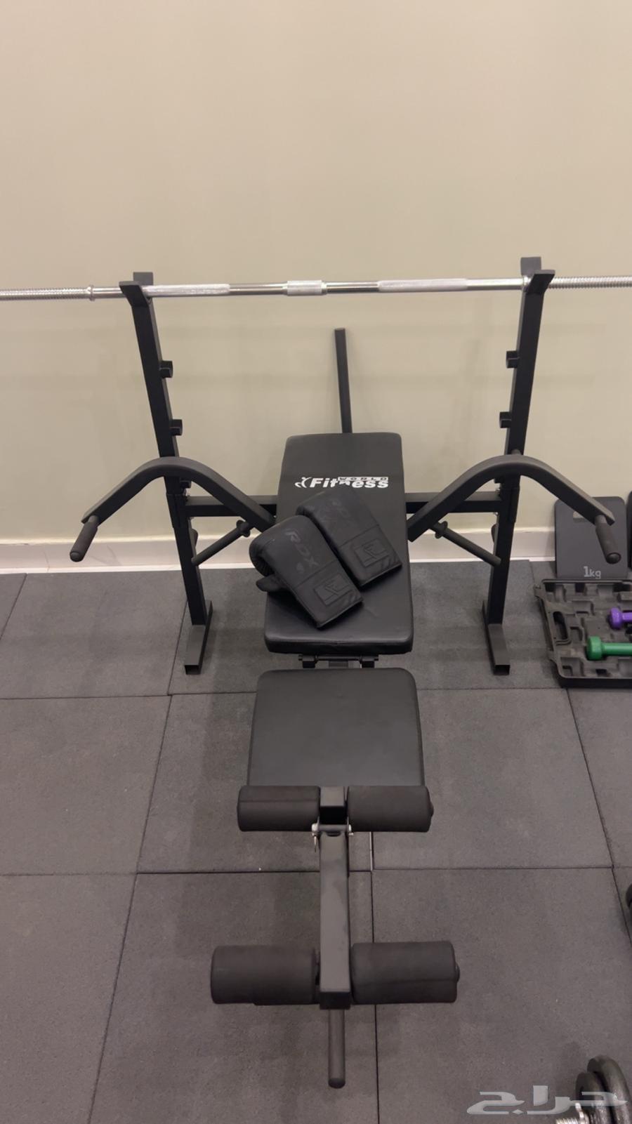 Complete club for sale (selling all pieces together, no separation)64506396716931110