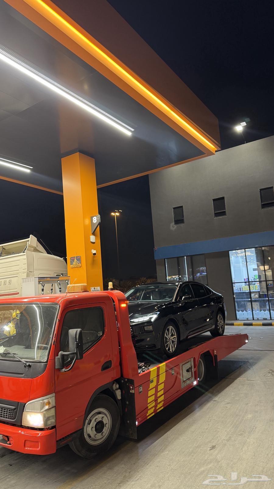 سطحه داخل وخارج الرياض64163484174211110