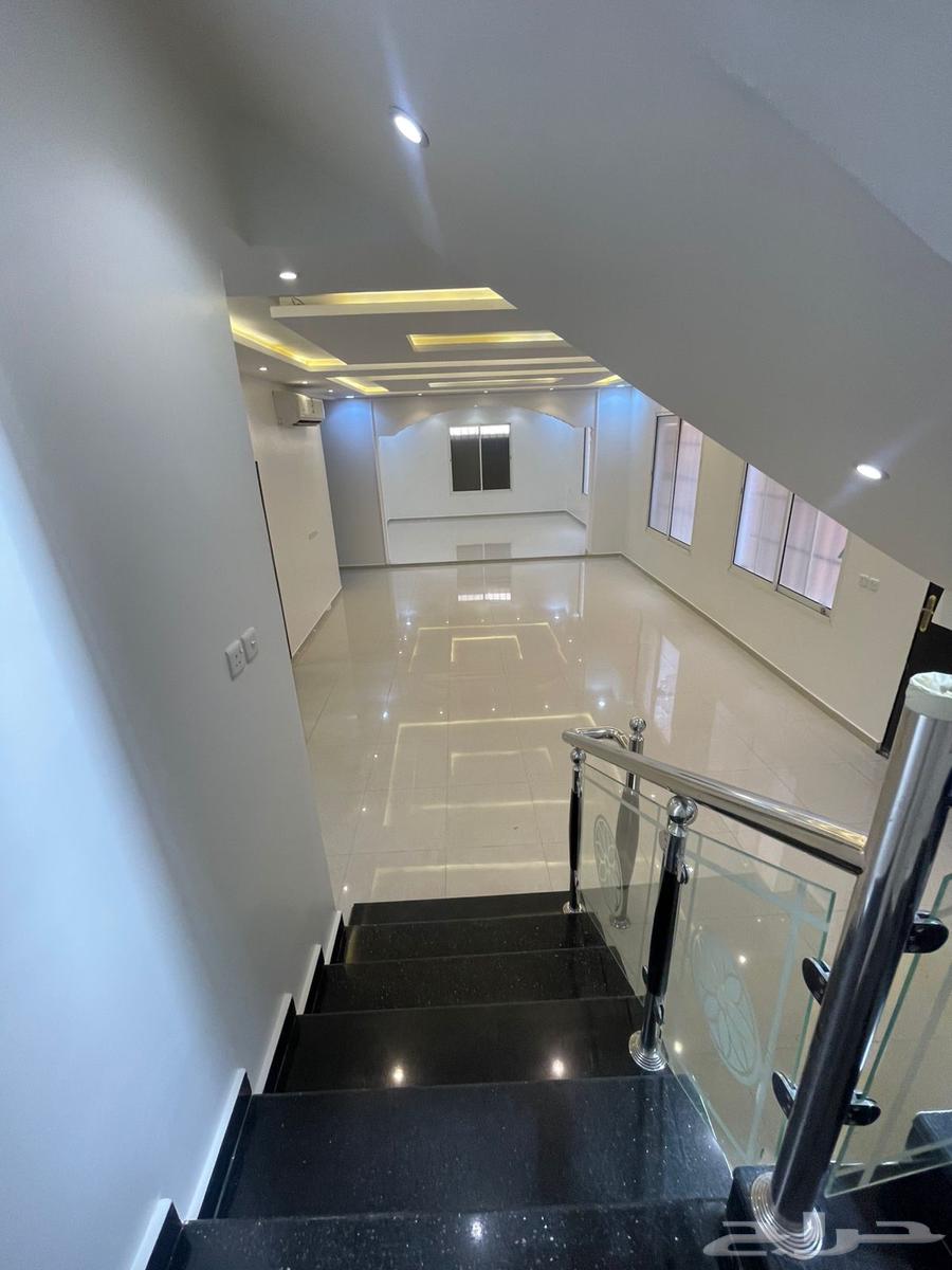 فيلا للإيجار