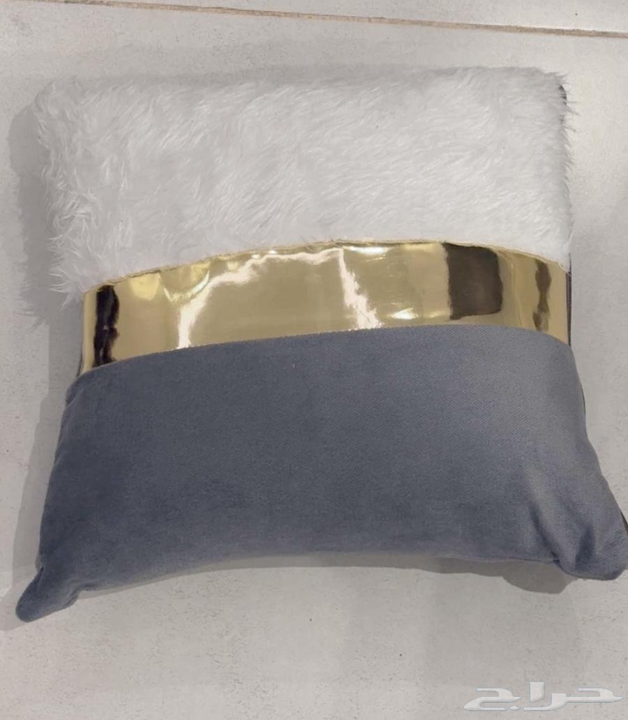 مخدات كنب للبيع64640653233026110