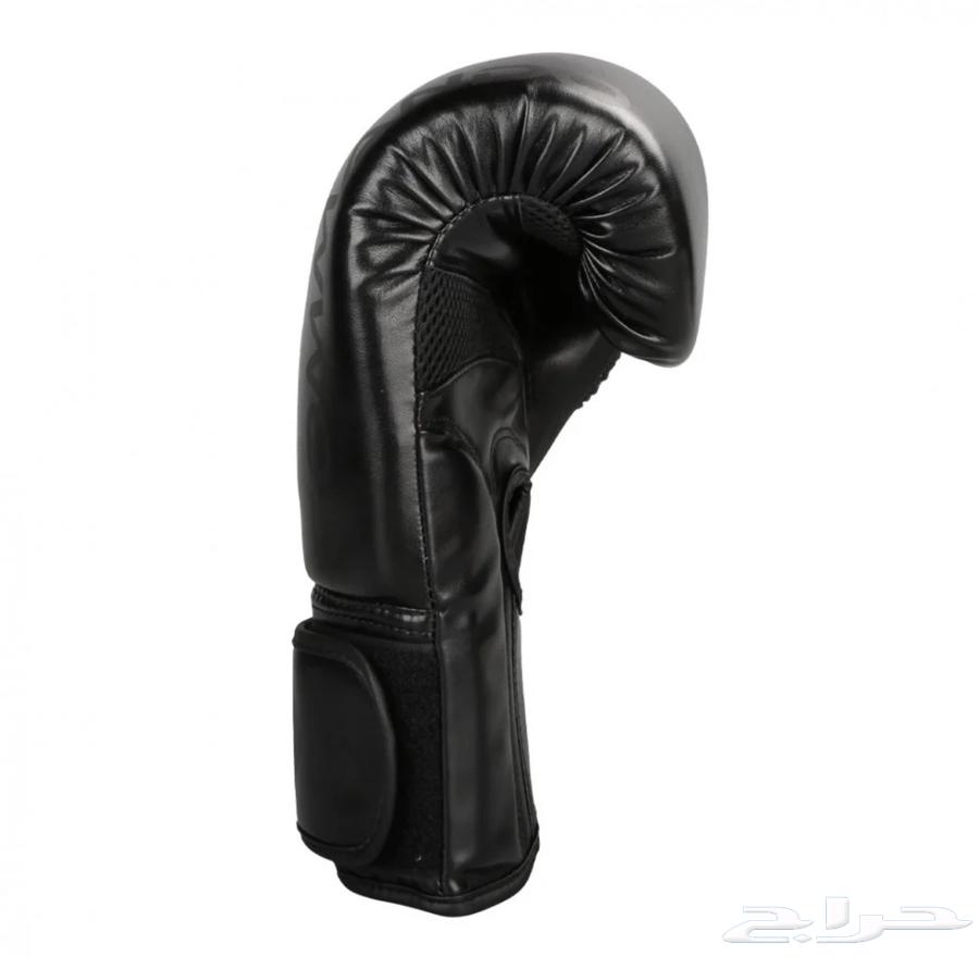 New Unused Boxing Gloves64644308061955113