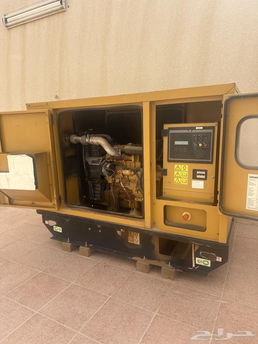 للبيع مولد كهرباء كتربلر 15 كيلو 3 سلندر64642976726018112