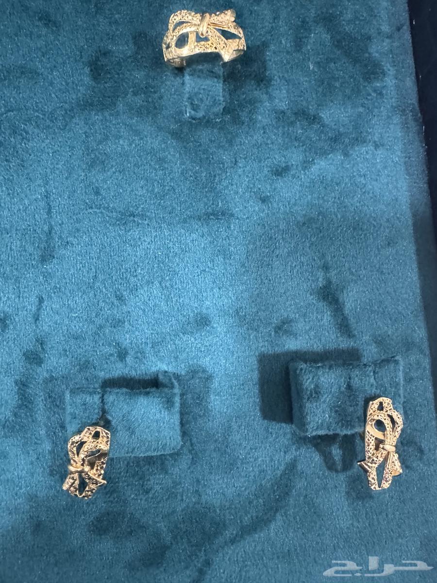 طقم كامل ذهب عيار 21 جديد غير مستخدم 24.18 قرام NEW64584715735681113