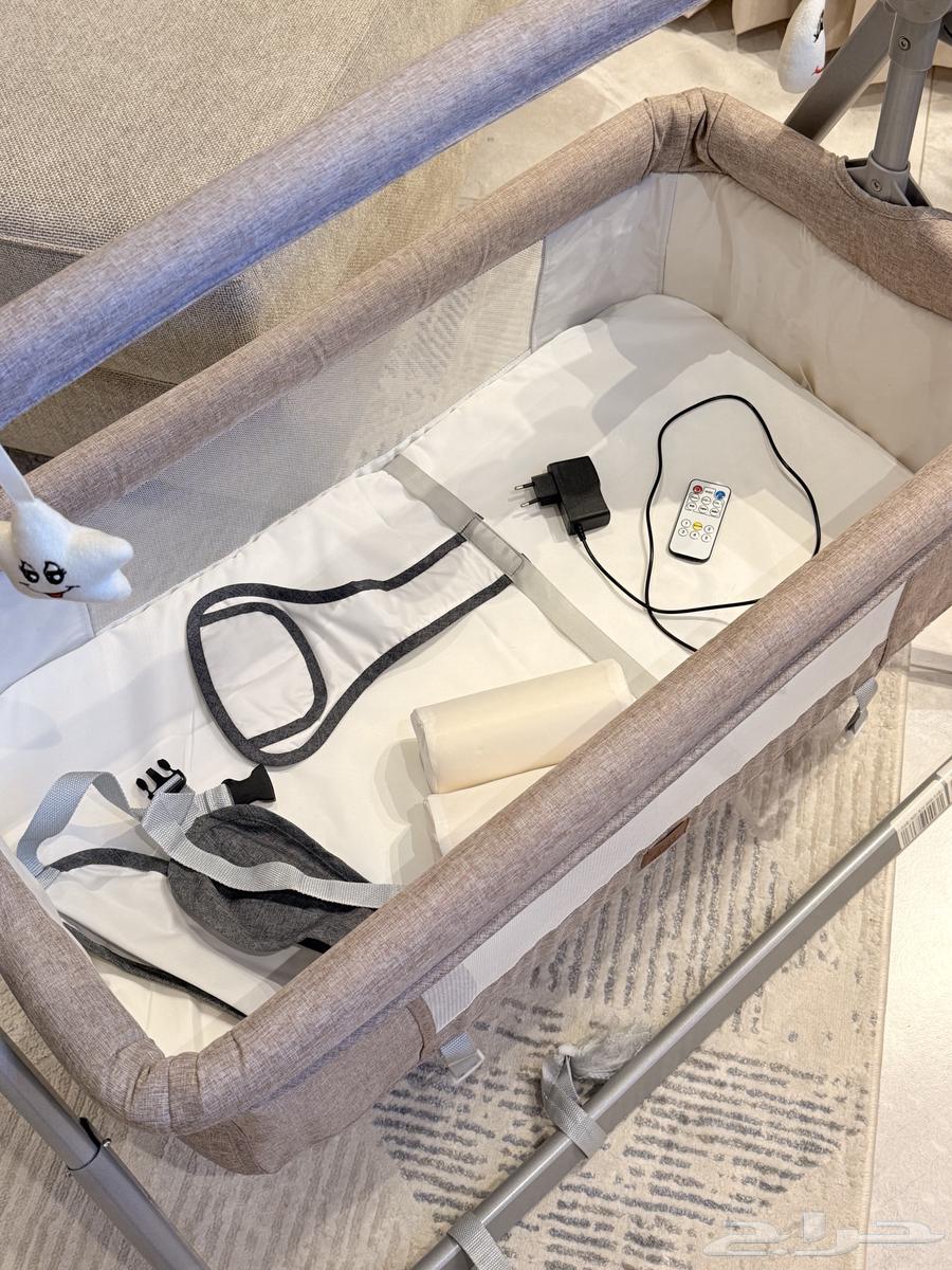 سرير اطفال شبه جديد64637738499075113