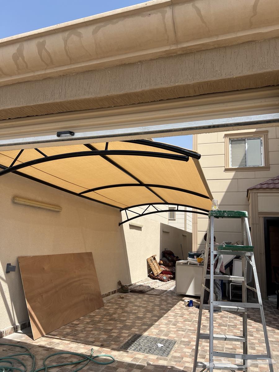 Umbrellas64163069734659110