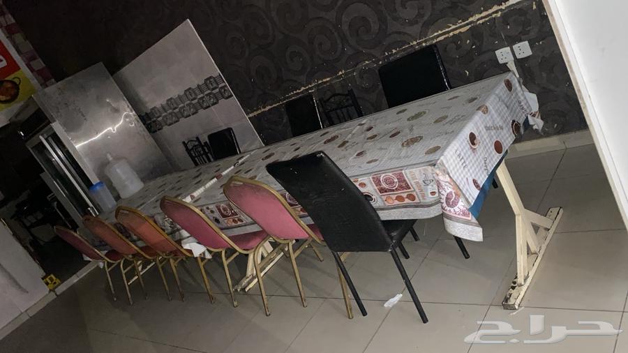 للبيع اغراض مطعم كامل منطقة حائل بحي النقره64582756601986111