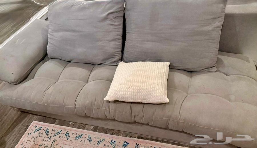 كنبه من ايكيا استخدام 5 سنين   كرسي هزاز   ركن كفي   دولاب64597863001729110