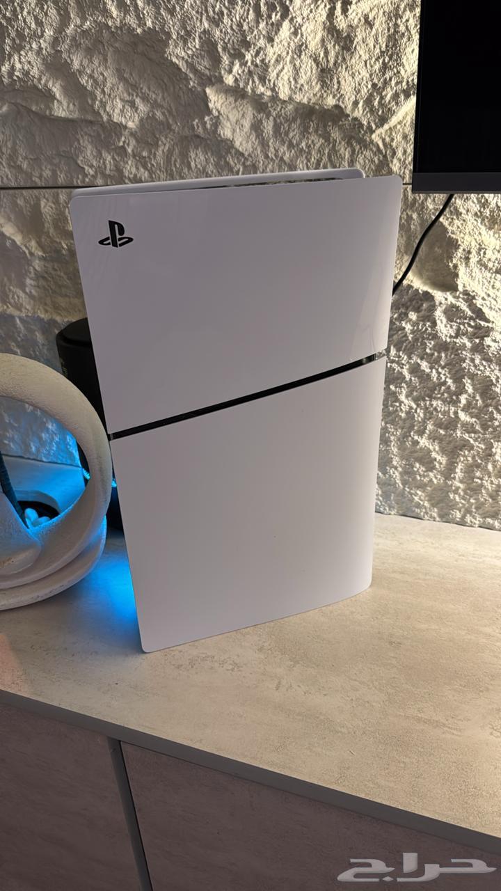 بلاستيشن 5 نظيفه استخدام قليل 1 تيرا64598057694210110