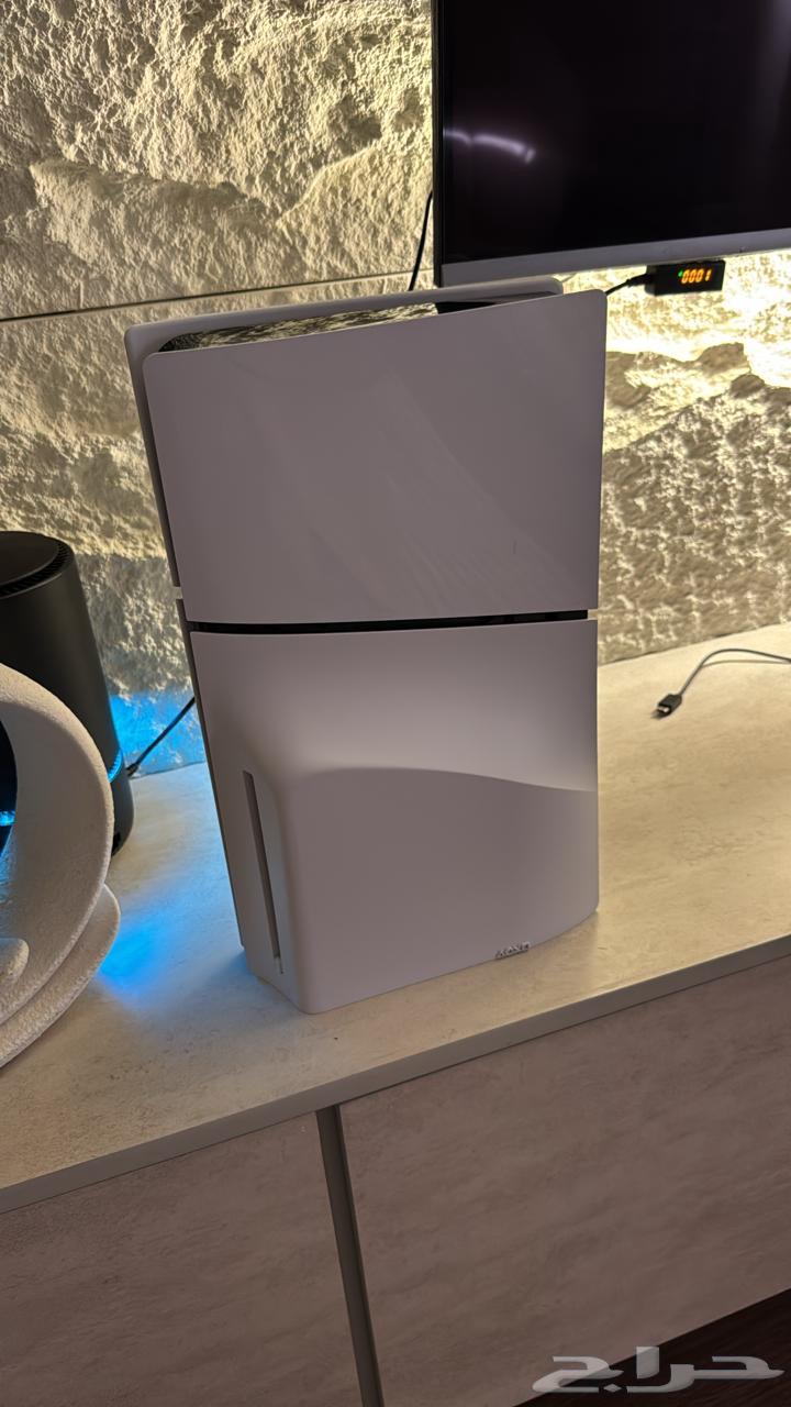 بلاستيشن 5 نظيفه استخدام قليل 1 تيرا64598057694210112