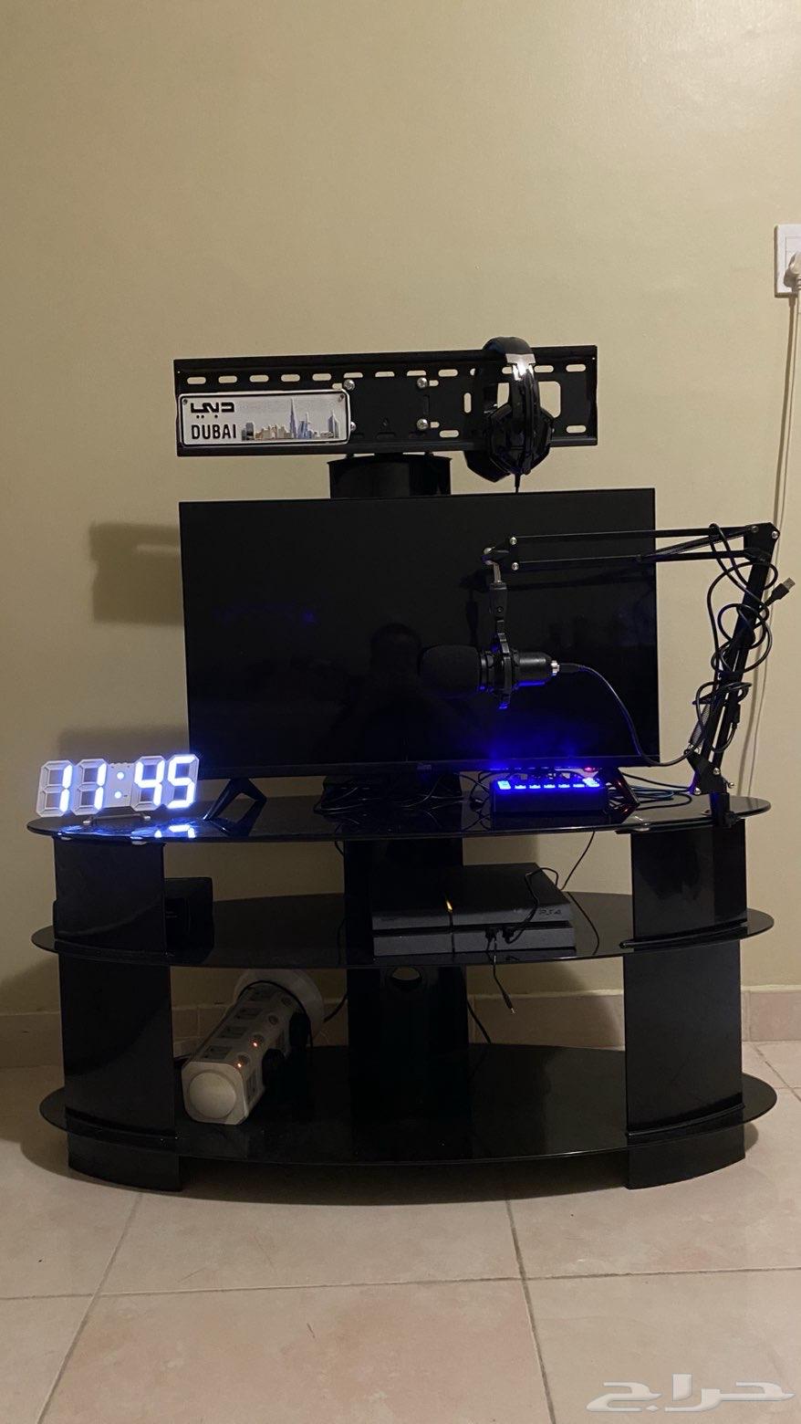 طاولة تلفزيون اسود64646711627394111