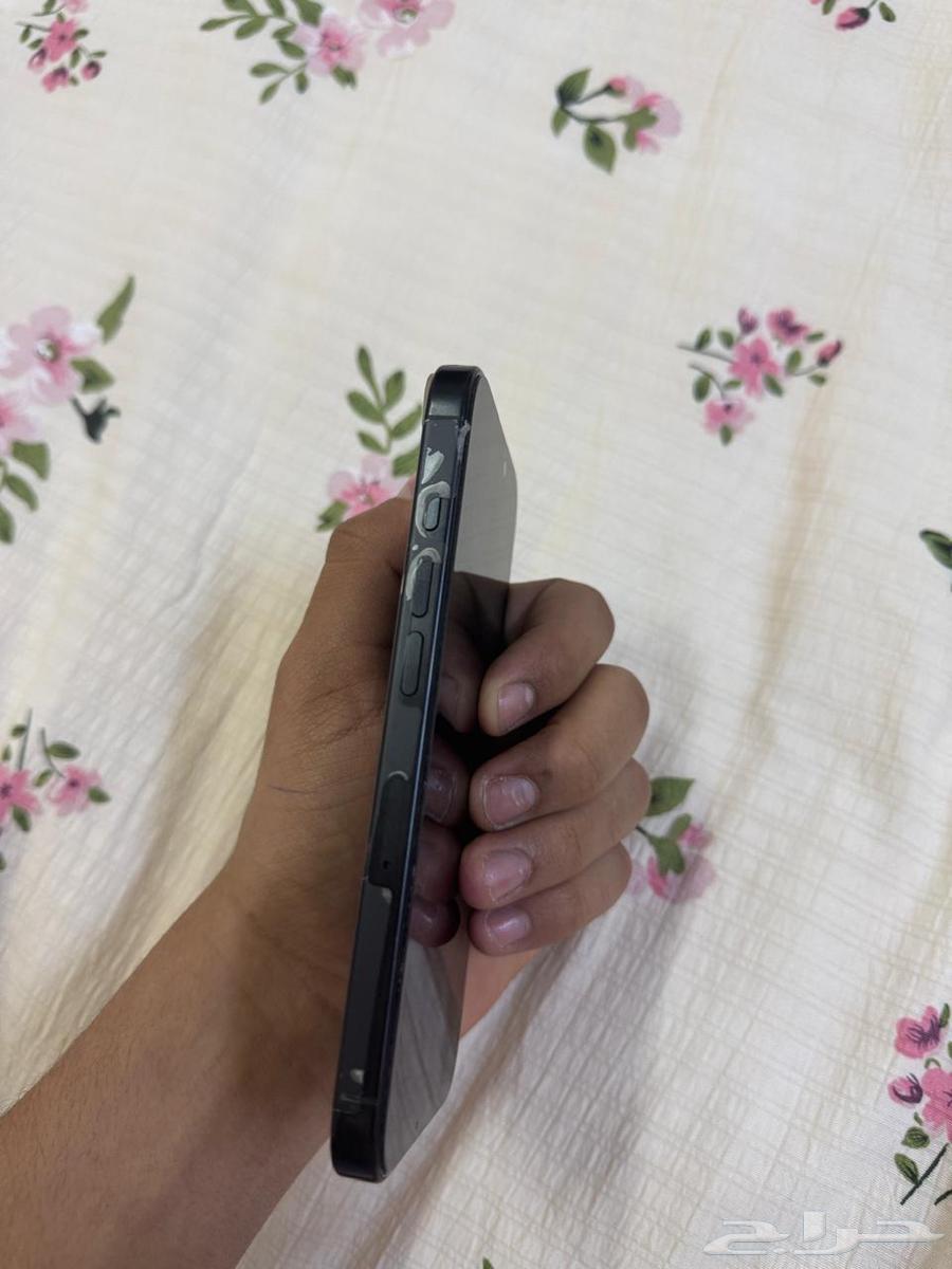 ايفوان 16 برو الجوال بدون كسور وبدون خدش مرهه آخر الجديد64597838581377112