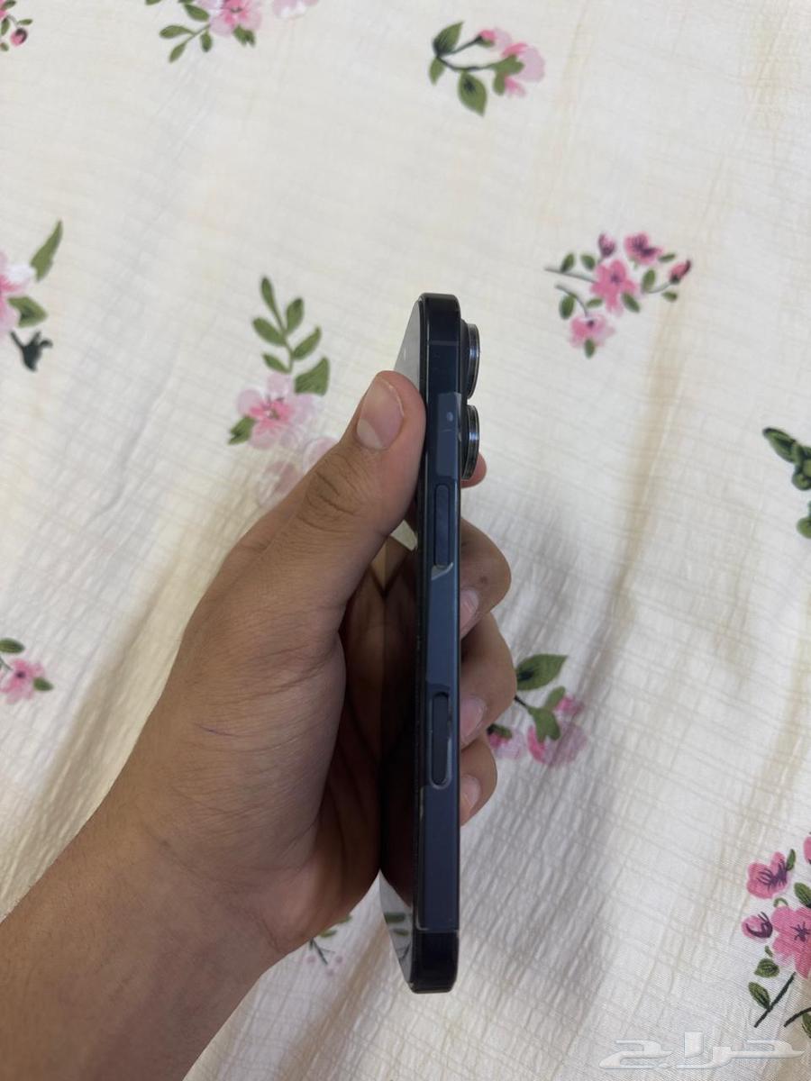 ايفوان 16 برو الجوال بدون كسور وبدون خدش مرهه آخر الجديد64597838581377111