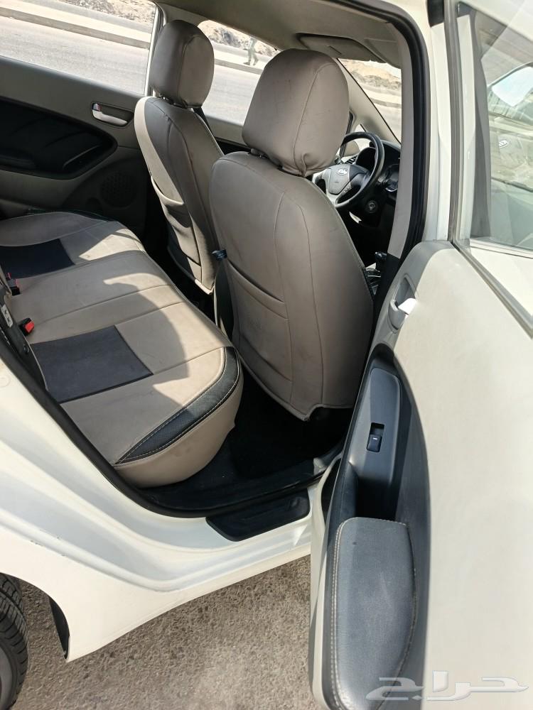 Kia Cerato 2016 from agency, first owner63617696964611113