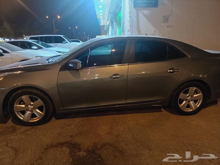 Malibu 220, manual transmission, air-conditioned, clean interior, new inspection sticker63617565911938111