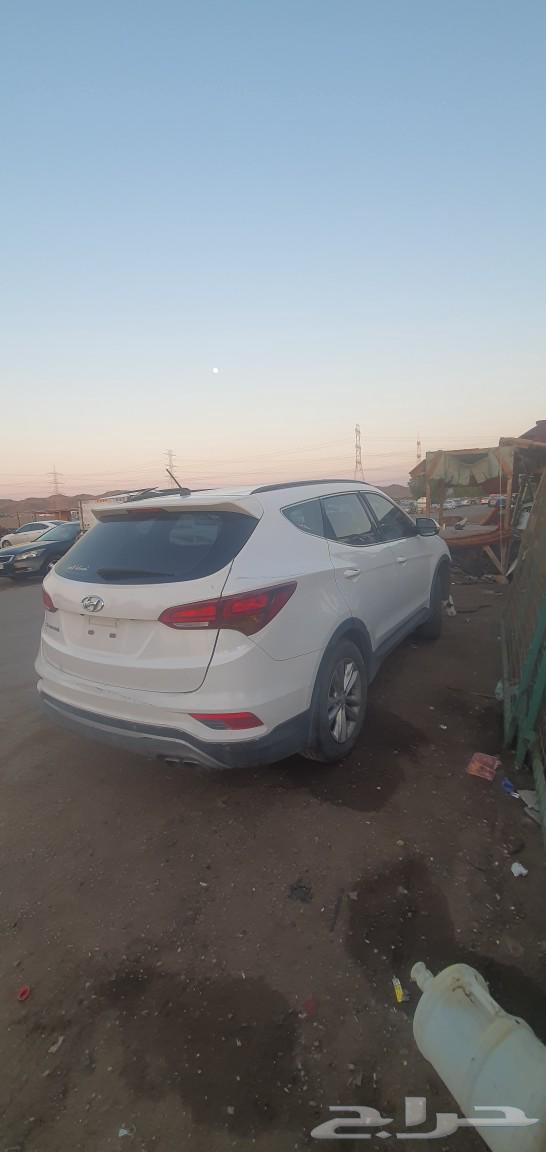Hyundai Santa Fe 2017 spare parts dismantling63528347024002112