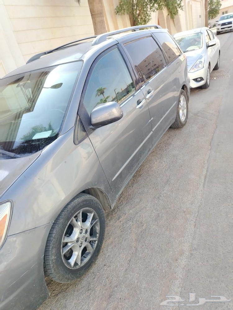Toyota 200563527886926082114
