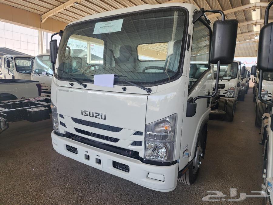 Isuzu Dina 6-ton short chassis and 5-ton long chassis63526590790274111